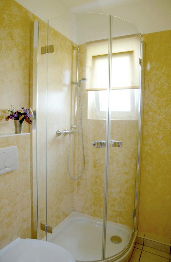 Hotel Schaumburg Бад Пирмонт Екстериор снимка